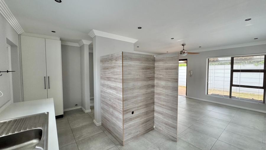 1 Bedroom Property for Sale in Strand North Western Cape